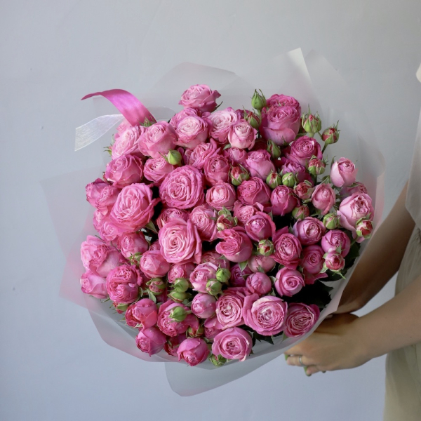 Букет из кустовых пионовидных роз Леди Бомбастик - 19 кустовых роз