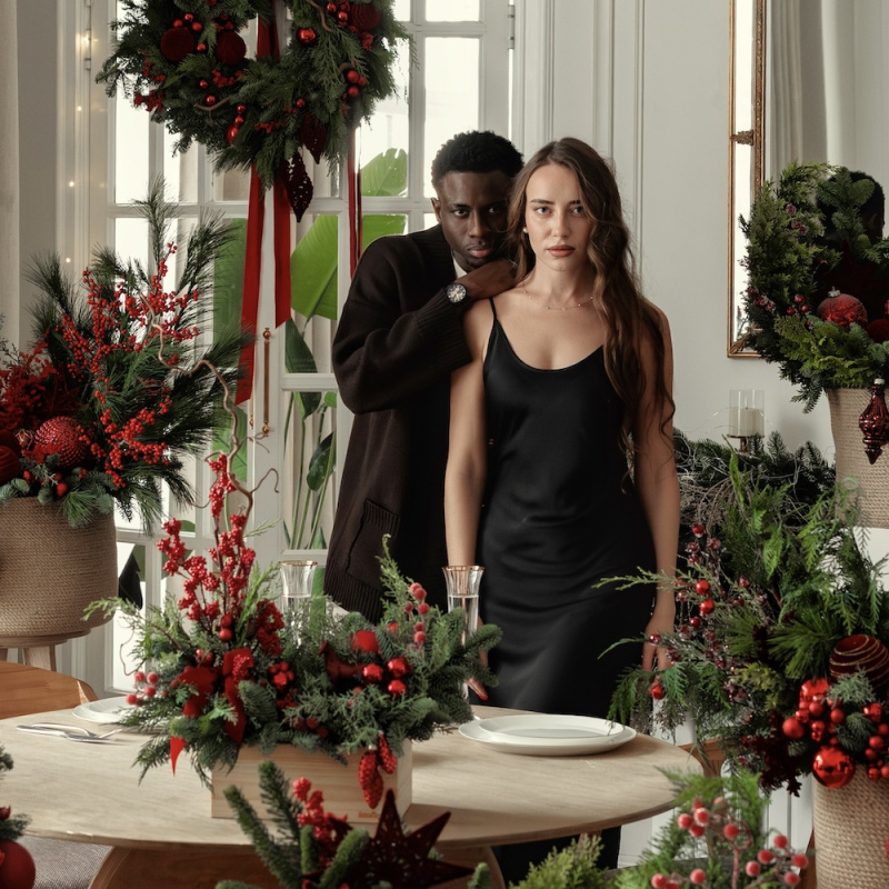 Новогодние композиции 2026: подарки и праздничный декор для дома