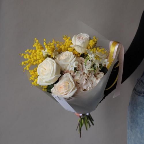 Букет комплимент Весенний - Размер S 
