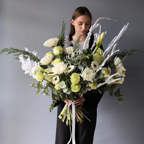 Авторский букет "Заснеженный лес" - Размер L 