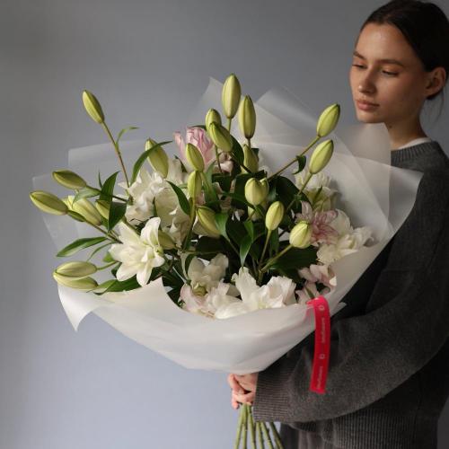 Букет из махровых лилий -  9 лилий 