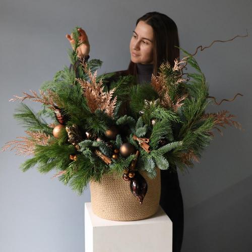 Новогодняя корзина, гамма "Кофе с корицей" - Размер M