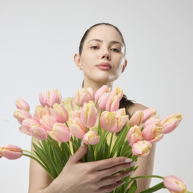 Разнообразие тюльпанов на 8 марта