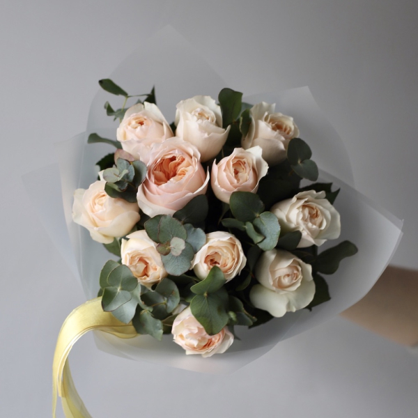 Букет из пионовидных роз Дэвида Остина Джульета - 11 роз