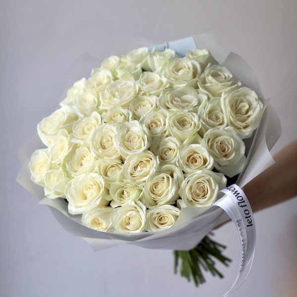 Букет из белых роз -  39 роз 