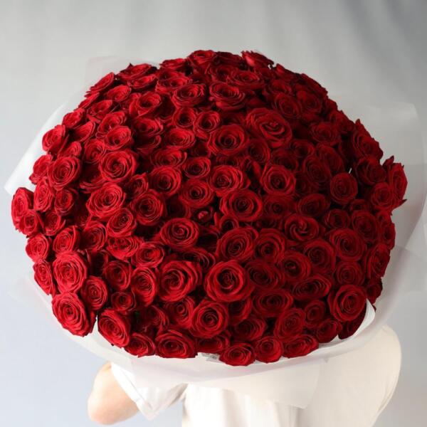 Букет из красных роз - 151 роз