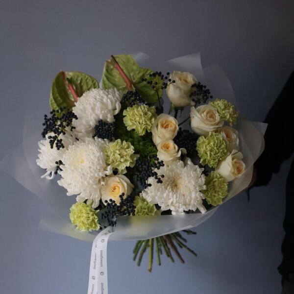 Букет комплимент "Белый налив" - Размер M