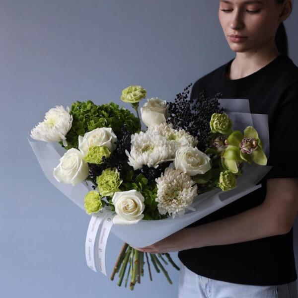 Букет комплимент "Белый налив" - Размер M