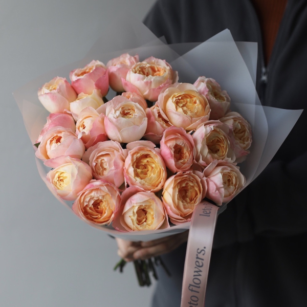 Букет из пионовидных роз Принцесса Айко - 23 розы