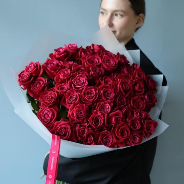 Букет из малиновых роз - 49 роз