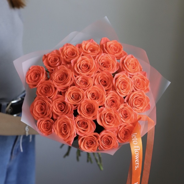 Букет из оранжевых роз - 29 роз 