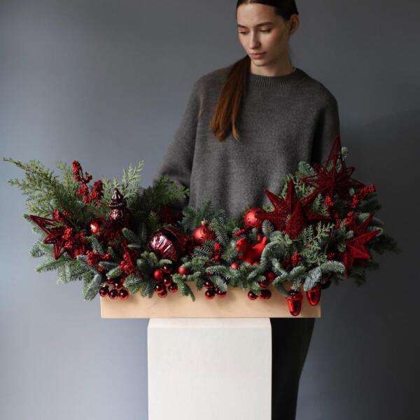 Новогодняя композиция в деревянном ящике, гамма  "Красный бархат" - Размер XL