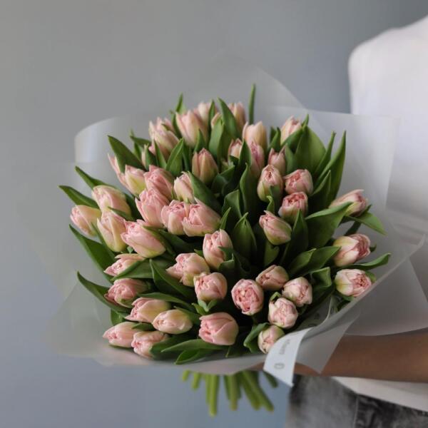 Букет из российских тюльпанов Dreamer - 39 тюльпанов
