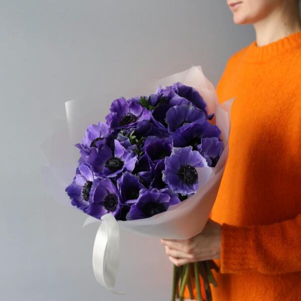 Букет из фиолетовых анемон - 19 анемон