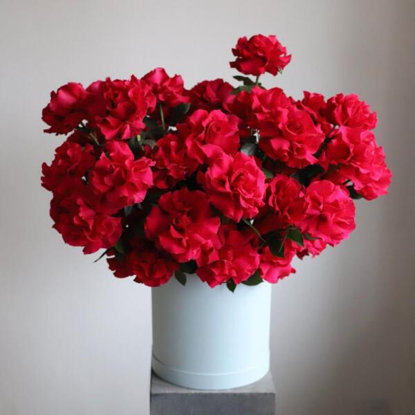 Букет "Малиновый щербет" в шляпной коробке - Размер L