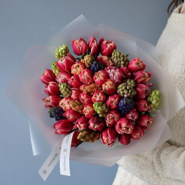 Букет из тюльпанов и гиацинтов - Размер M