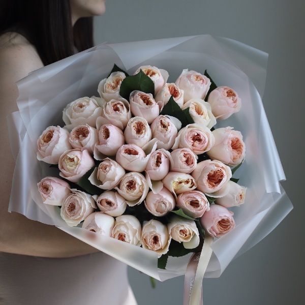 Букет из пионовидных роз Дэвида Остина Джульета -  35 роз 