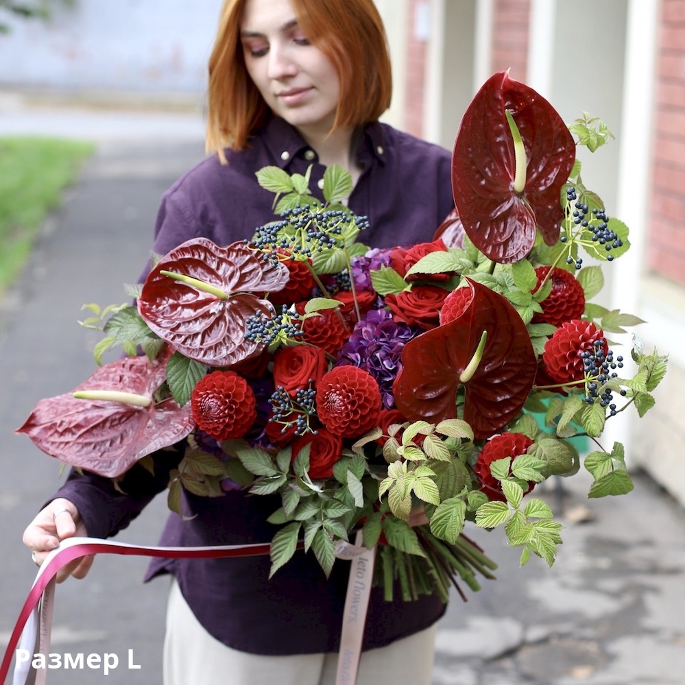 Авторский букет Мужской из сезонных цветов - заказать доставку цветов в  Москве от Leto Flowers