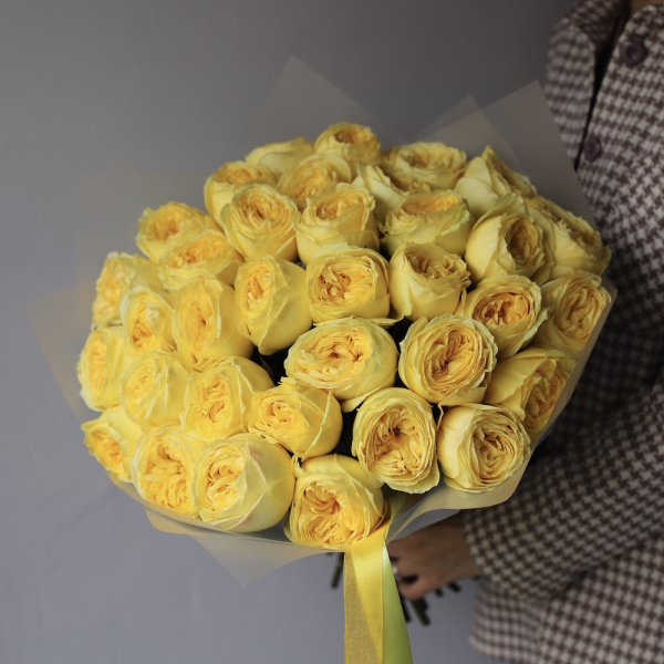Букет из пионовидных роз Каталина - 35 роз
