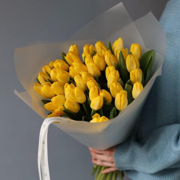 Букет из желтых тюльпанов - 49 тюльпанов
