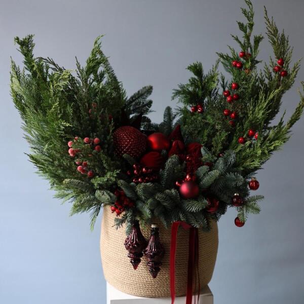 Новогодняя корзина, гамма "Красный бархат" - Размер L