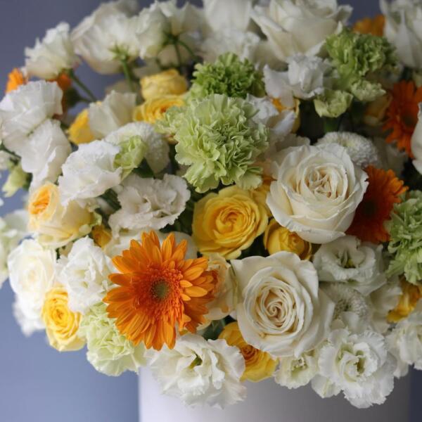 Авторский букет в шляпной коробке Солнечный - Размер 2XL