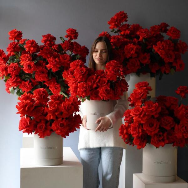 Цветочный сет из роз "Голливуд" - Размер M