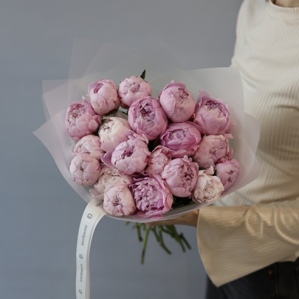 Букет из нежно-розовых пионов - 19 пионов