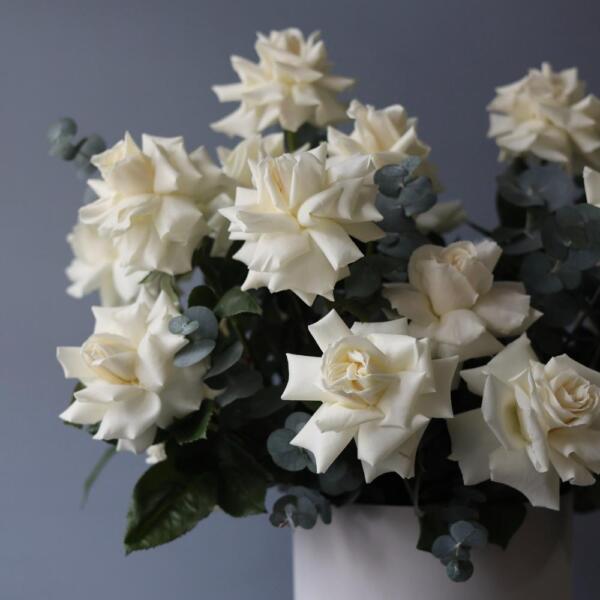 Букет "Сливочный пломбир" в шляпной коробке - Размер M