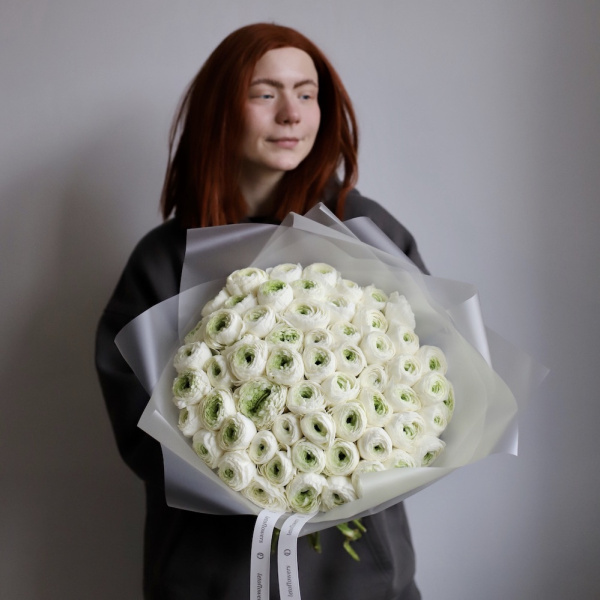 «Букет из белых ранункулюсов»