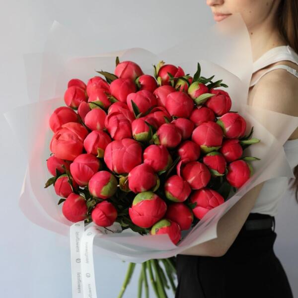 Букет из коралловых пионов - 39 пионов
