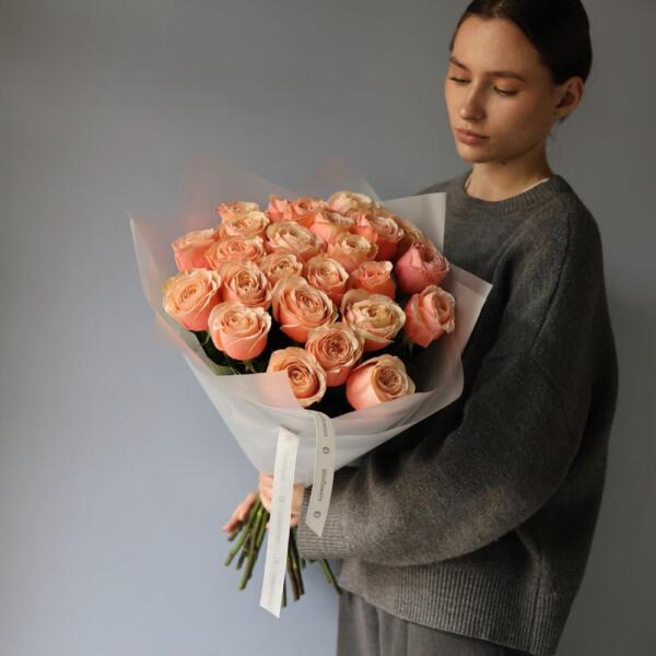 Букет из пионовидных роз Кахала - 29 роз