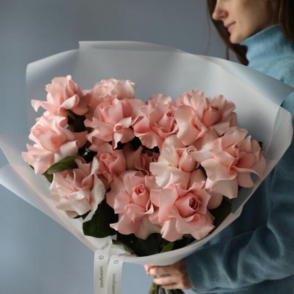 Букет "Лучиано" - 15 роз