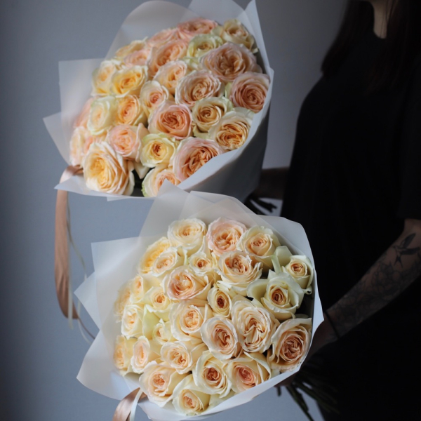 Букет из пионовидных роз Принцесса Майя - букеты из 27 роз