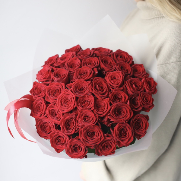 Букет из красных роз -  39 роз 