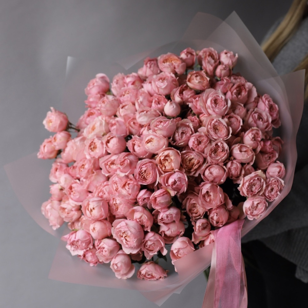 Букет из кустовых пионовидных роз Джульета -  39 кустовых роз 